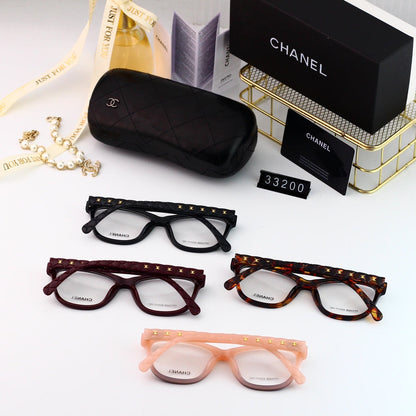 Lunettes élégantes à monture métallique