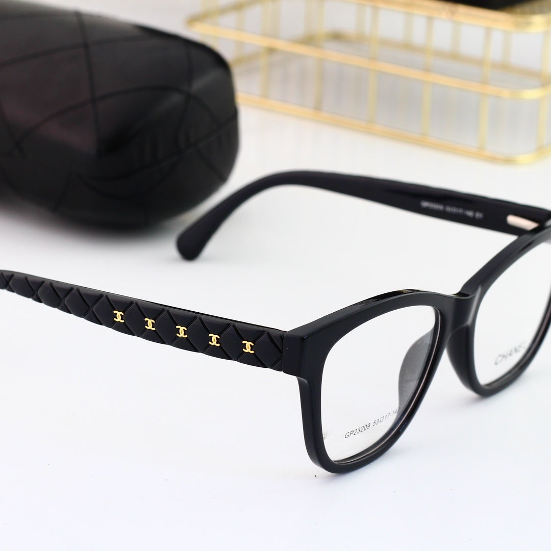 Lunettes élégantes à monture métallique