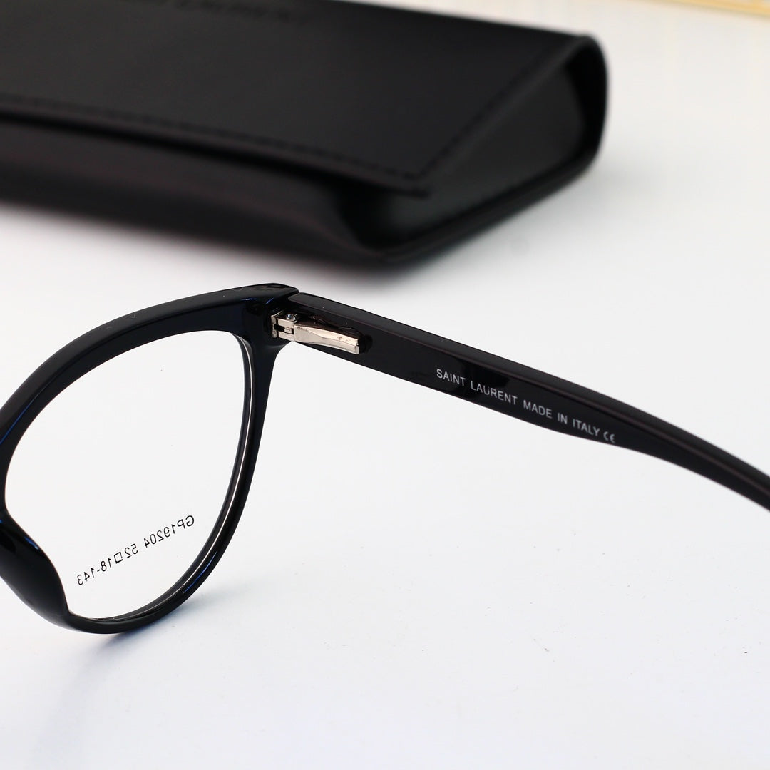 Nouvelles lunettes classiques à logo tendance