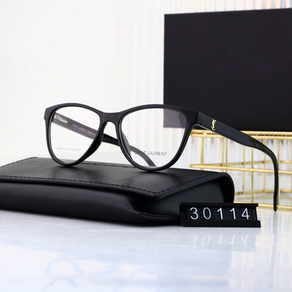 Lunettes de luxe avec nouveau logo à la mode