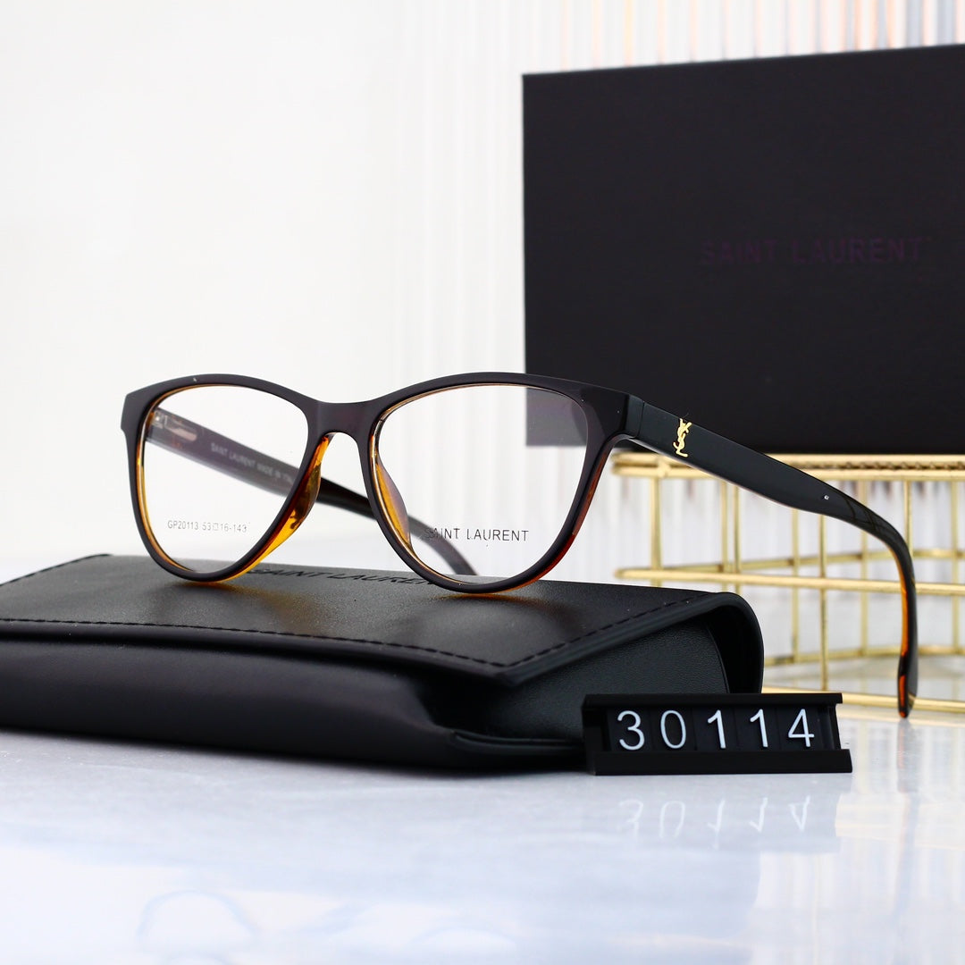 Lunettes de luxe avec nouveau logo à la mode