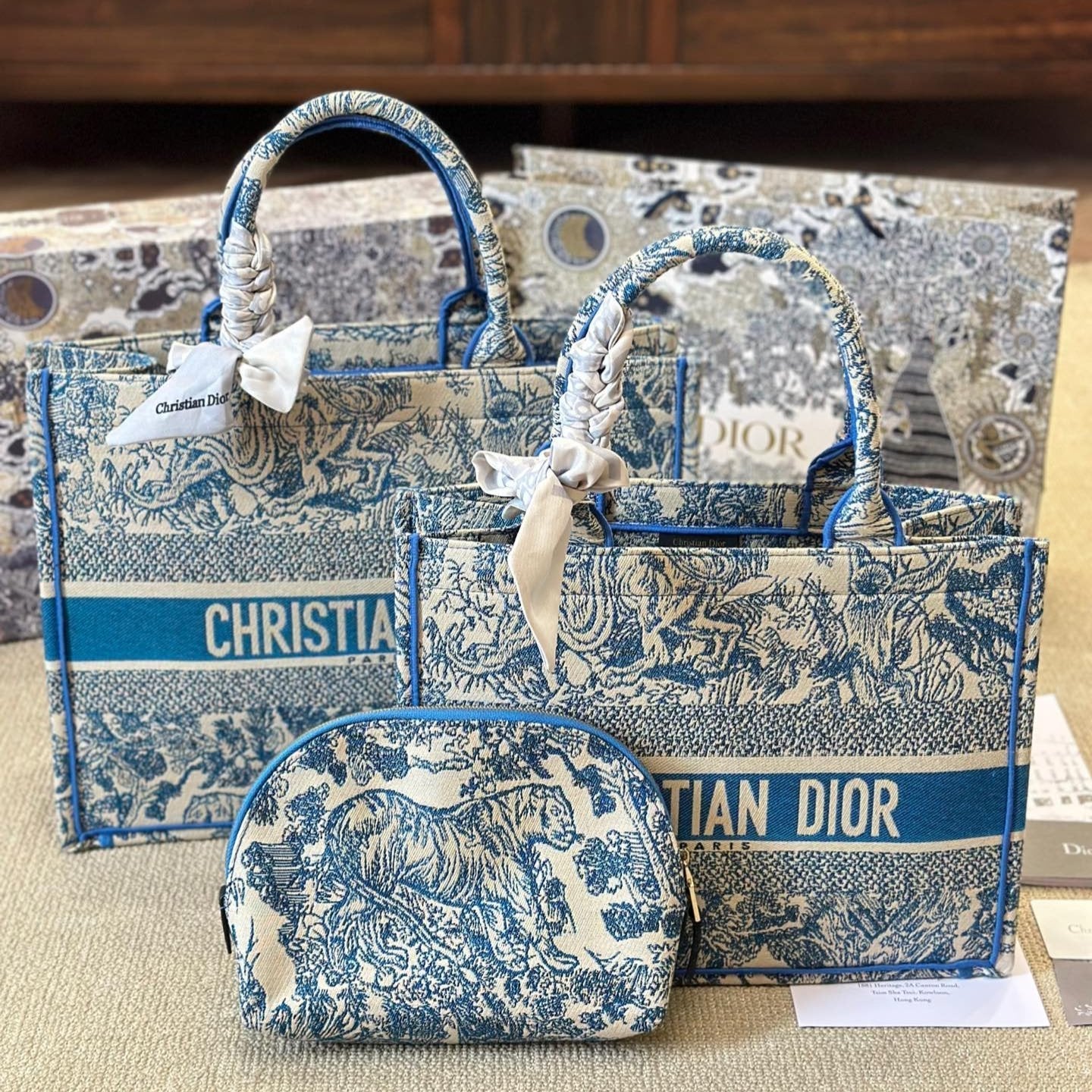 Sac fourre-tout brodé d'animaux