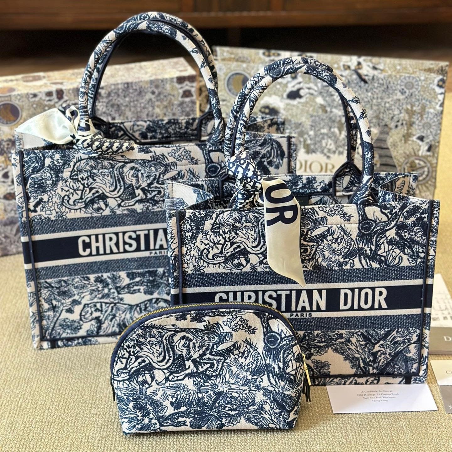 Sac fourre-tout brodé d'animaux