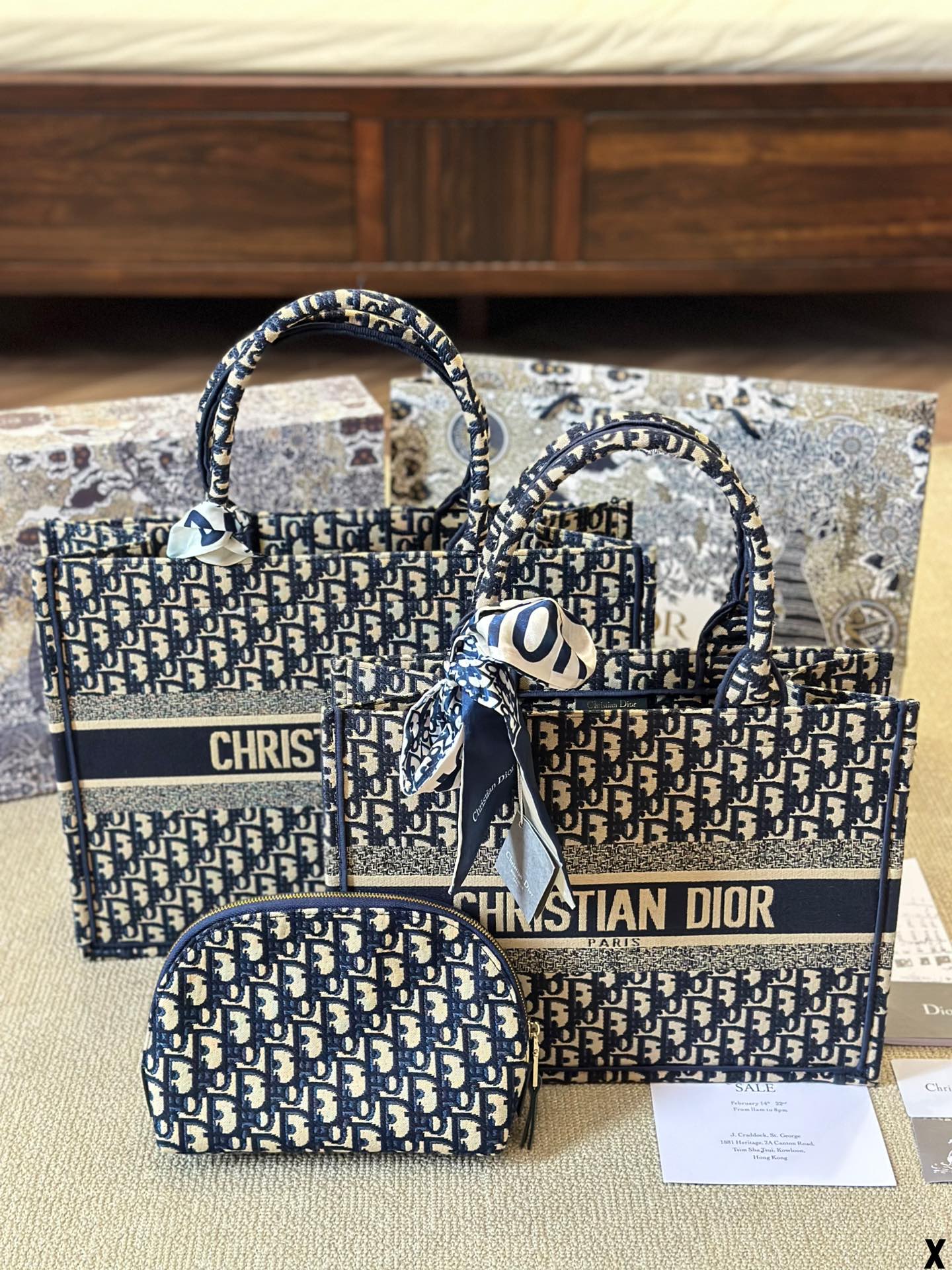 Sac fourre-tout classique brodé pour femme