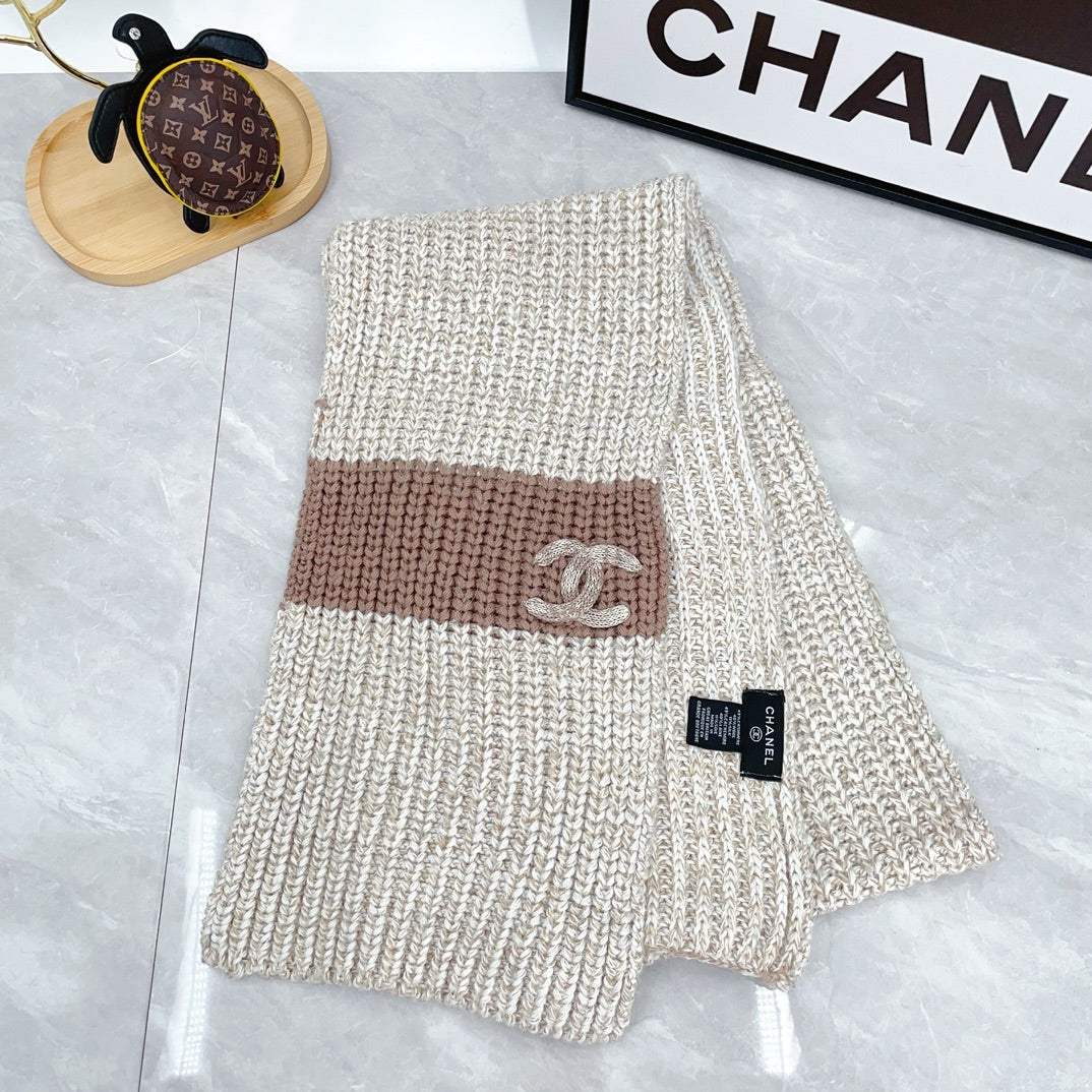 Ensemble bonnet tricoté tendance + écharpe