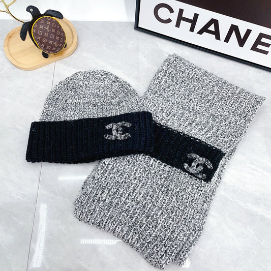 Conjunto de gorro y bufanda de punto a la moda