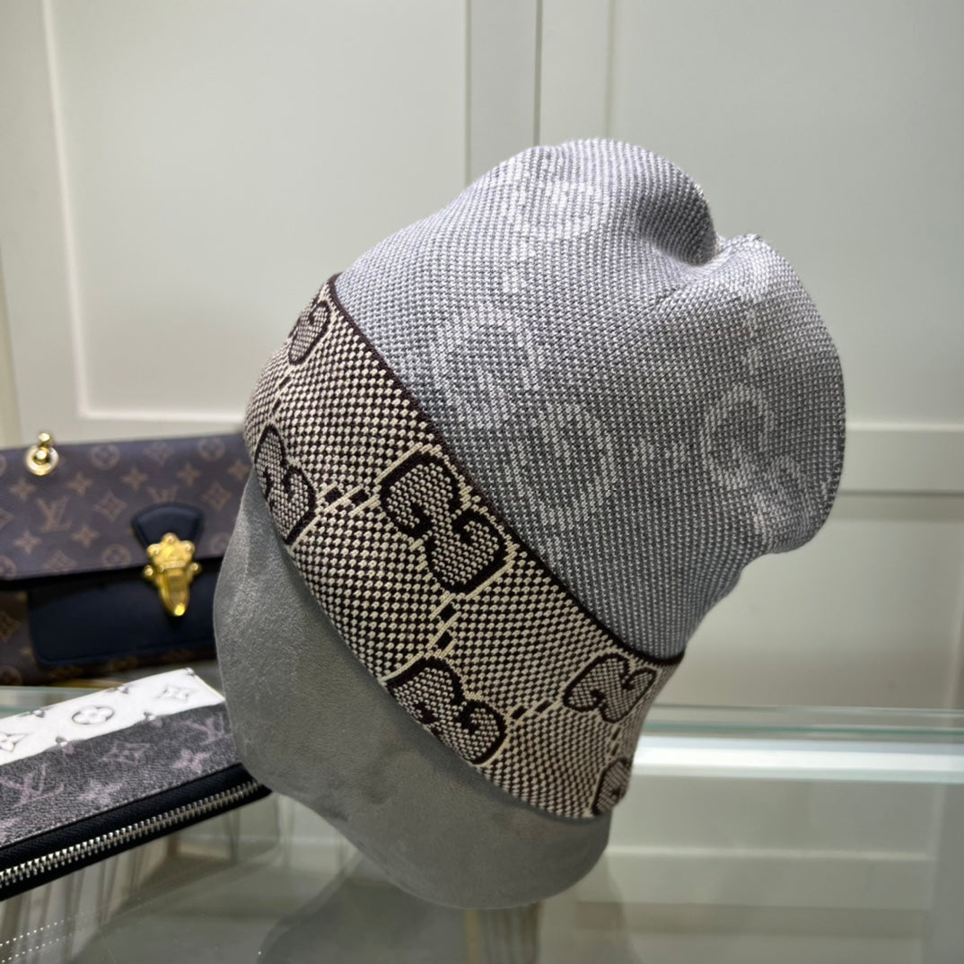 Gorro de lana G de doble capa y doble cara
