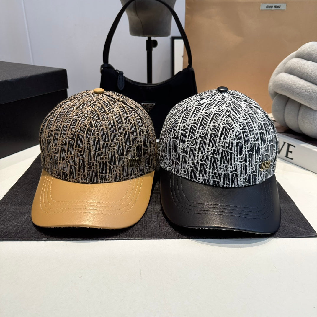Casquette de baseball avec logo en métal embossé