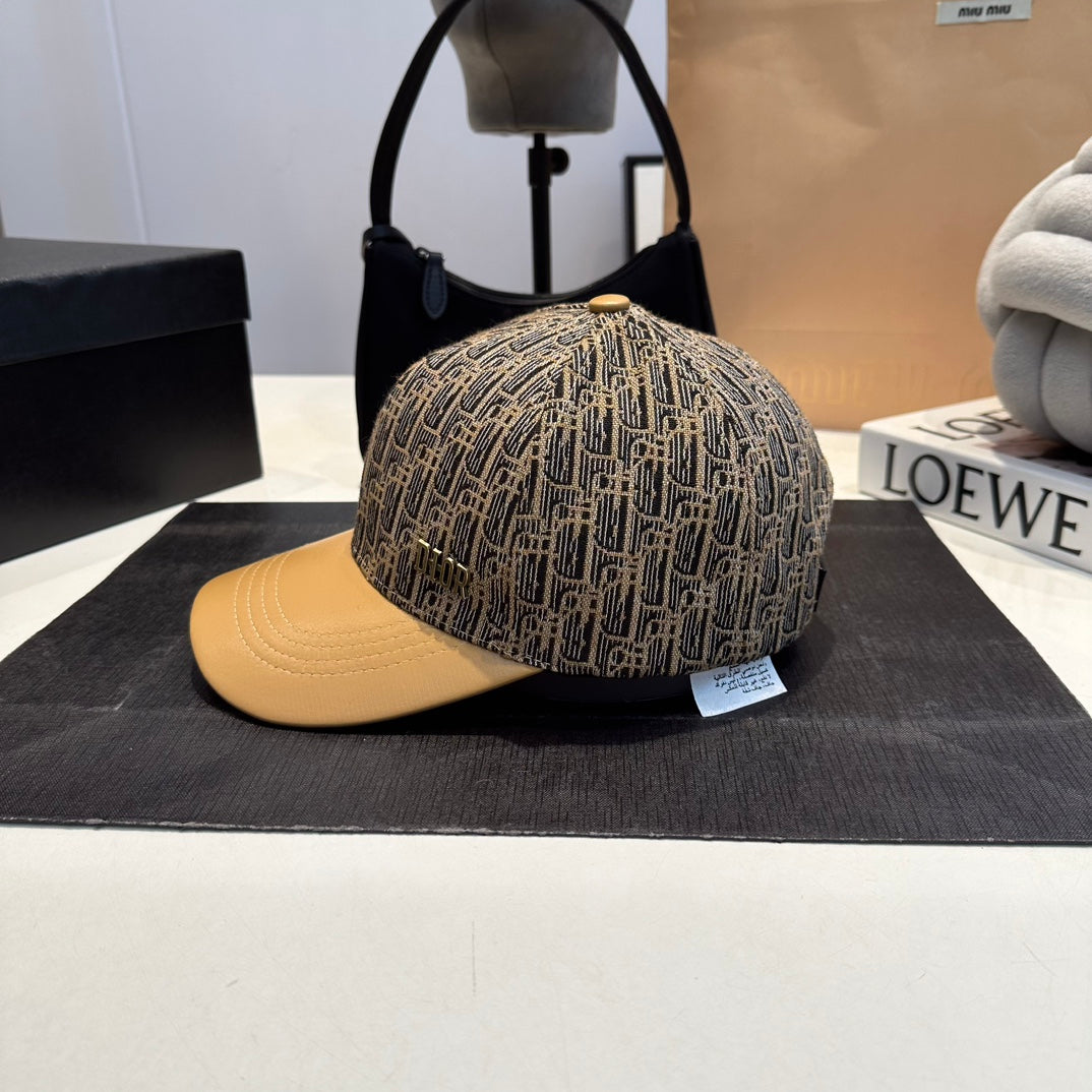 Casquette de baseball avec logo en métal embossé