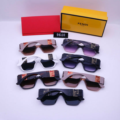 Lunettes de soleil F estampillées à la mode