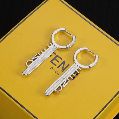 Boucles d'oreilles pendentifs Lettre-Clé