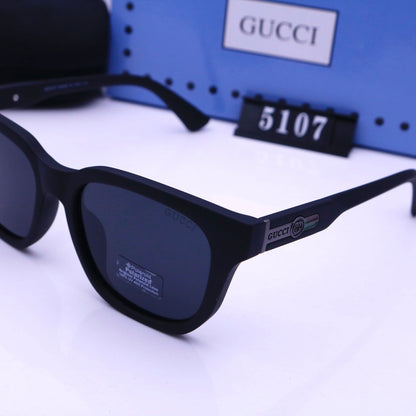 Lunettes de soleil vintage carrées et rectangulaires en caoutchouc