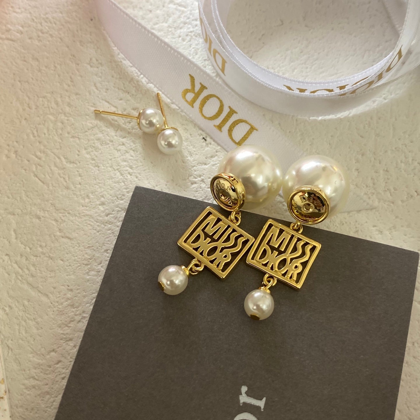 Nouvelles boucles d'oreilles en perles avec lettre tendance