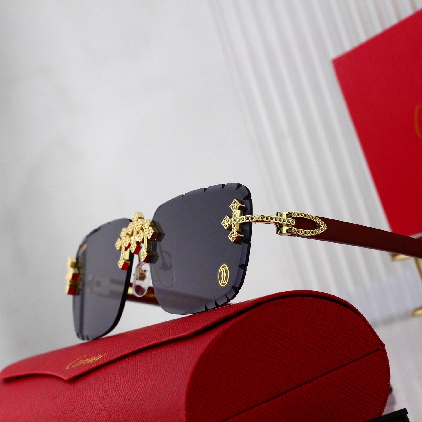 Lunettes de soleil sans monture Croix dorée vintage