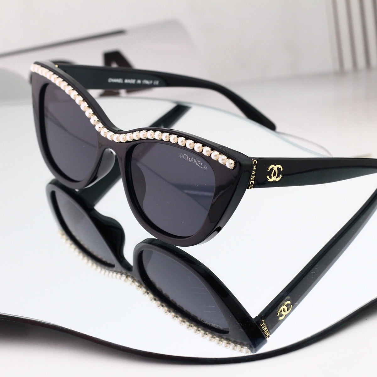 7 Color Pearl Cat Eye Sunglasses 0743