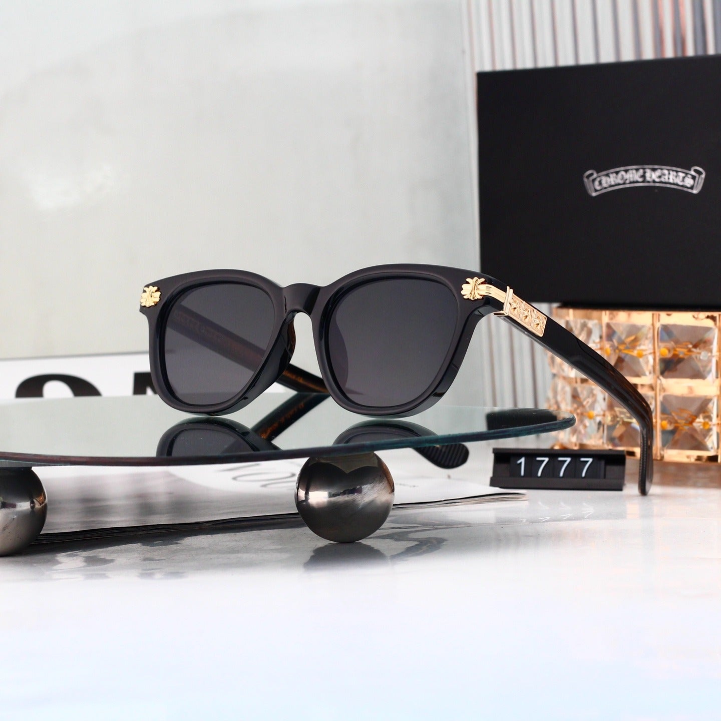 7 Color Square Sunglasses, Cross Detail UV400 Polarized Fashion Shades 1777