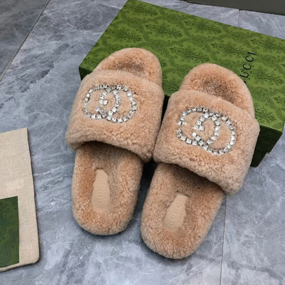 Nouvelles pantoufles en laine et strass