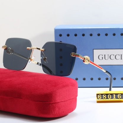 Lunettes de soleil à monture métallique rayée