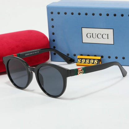 Lunettes de soleil rétro ovales en maille à rayures