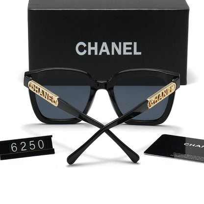 Gafas de sol con montura de letras de diamante para mujer, estilo clásico