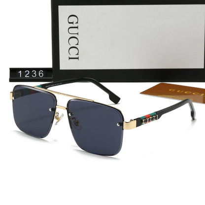 Gafas de sol de metal con doble puente y letras cuadradas