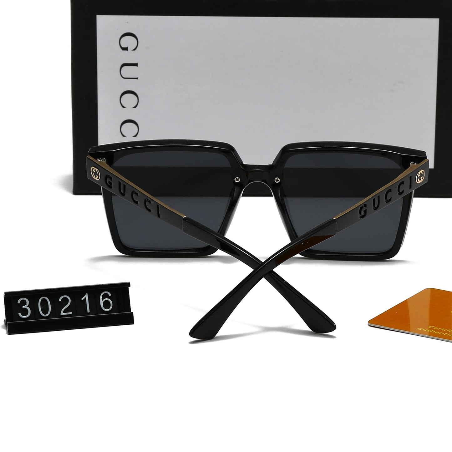 Lunettes de soleil de vacances à monture carrée
