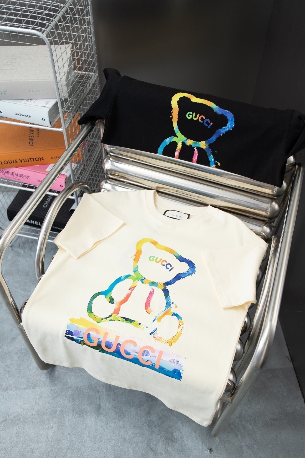 T-shirt imprimé ours arc-en-ciel