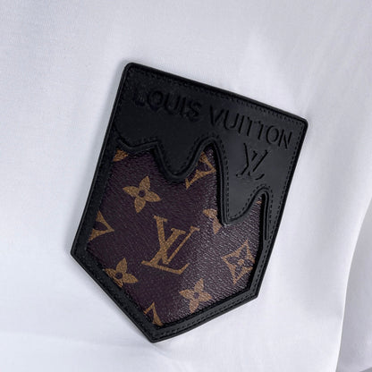 T-shirt à poche en cuir