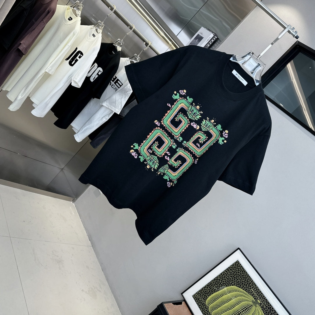 T-shirt à motif imprimé dragon
