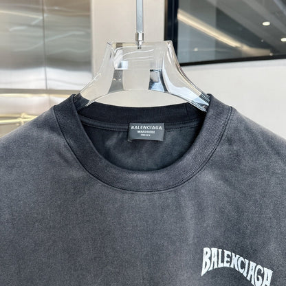 T-shirt à l'aspect vieilli