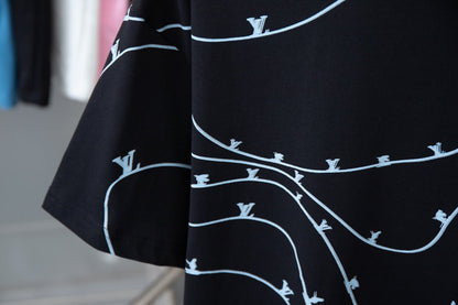 T-shirt imprimé motifs linéaires