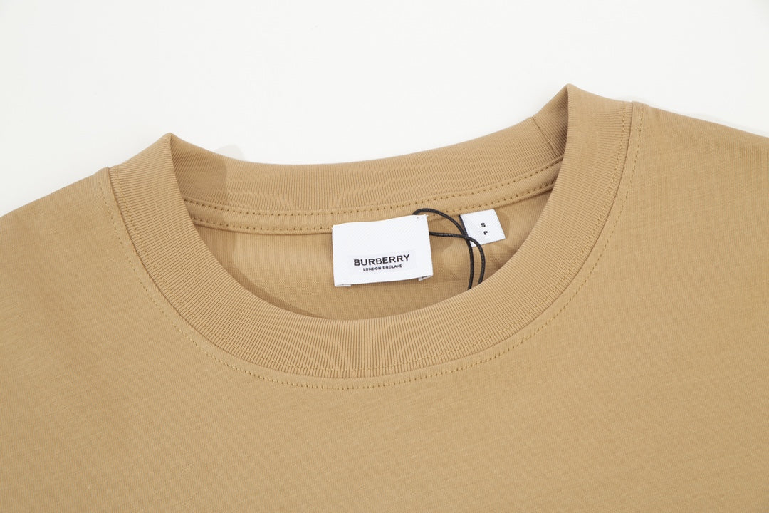 T-shirt classique marron imprimé