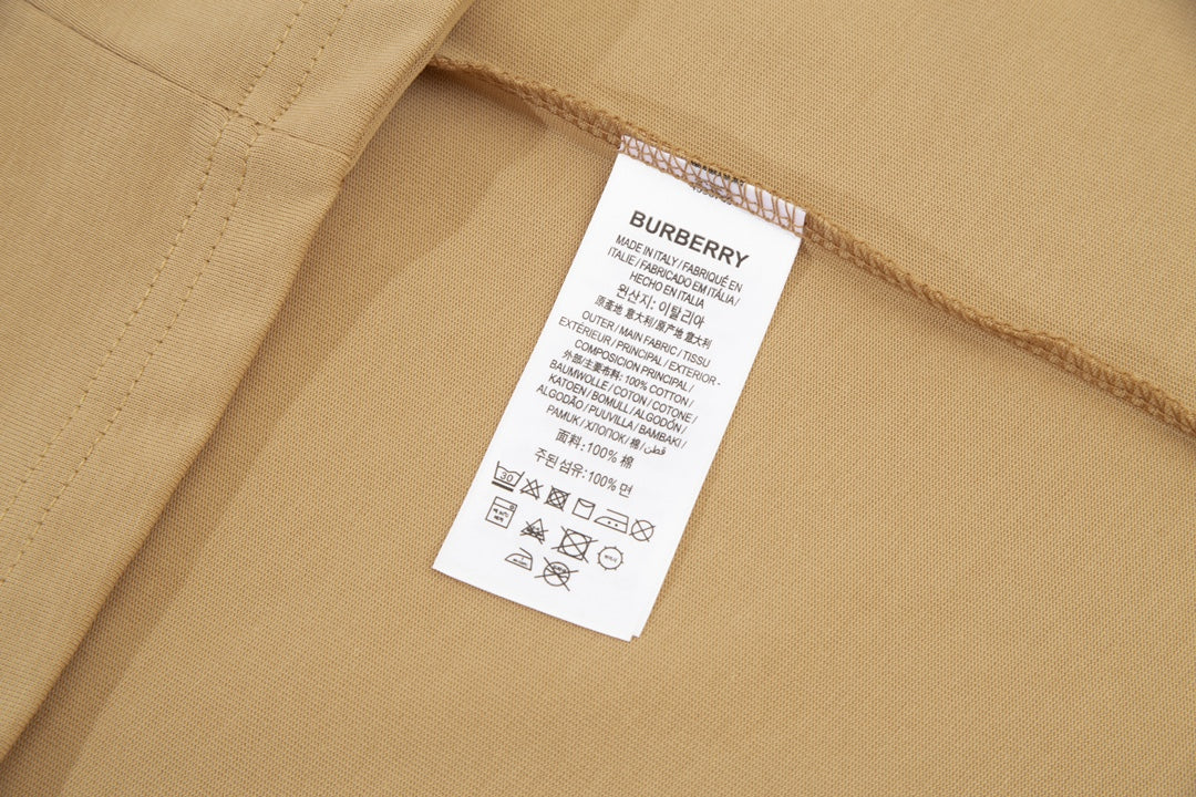 T-shirt classique marron imprimé