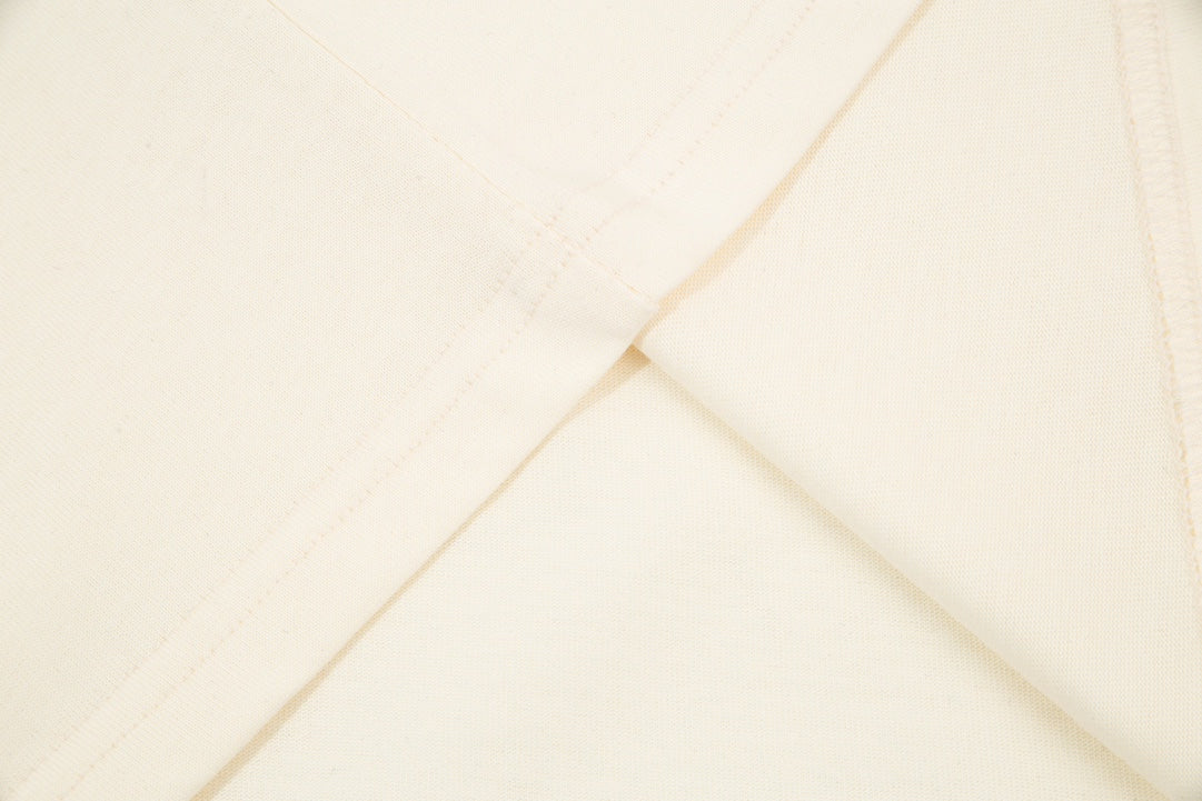 T-shirt beige à imprimé classique